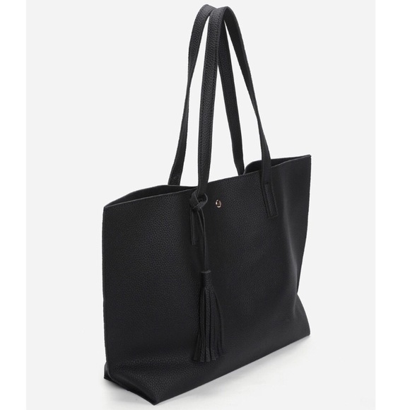 ▪️1 left! Closeout! Extra Large Vegan Tote 😊 - Picture 2 of 4